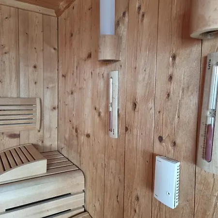 Hotel Grimm's Potsdamer Platz 3*