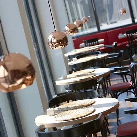 Grimm's Potsdamer Platz 3*