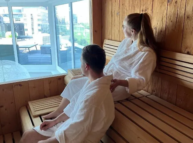 Grimm's Potsdamer Platz 3*