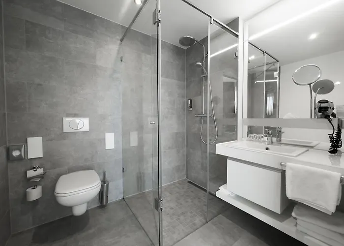 Grimm's Potsdamer Platz 3*