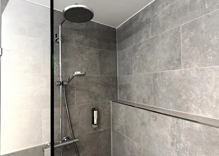 فندق Grimm's Potsdamer Platz 3*