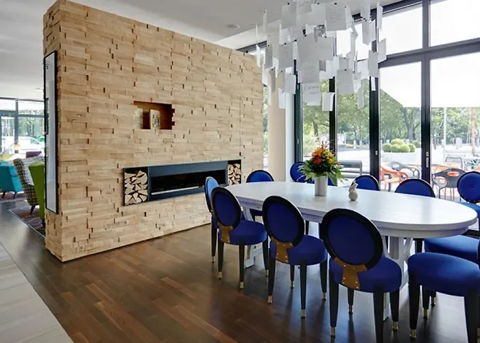 Grimm's Potsdamer Platz Hotell 3*