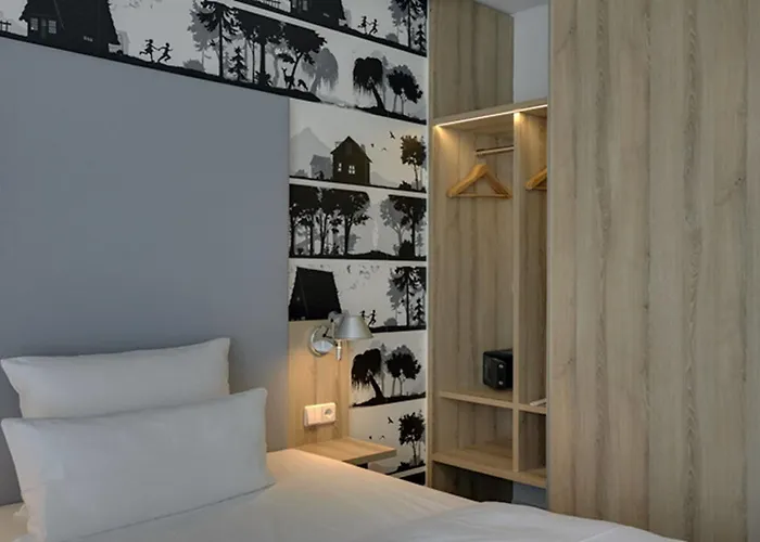 Grimm's Potsdamer Platz Hotel