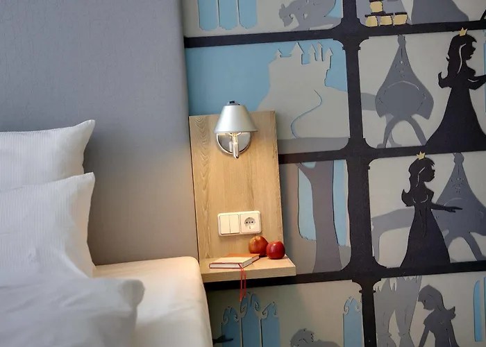 Grimm's Potsdamer Platz 3*