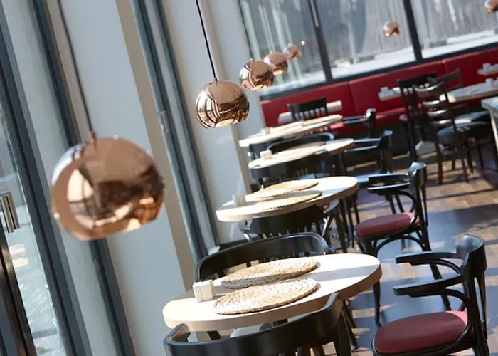 Grimm's Potsdamer Platz 3*